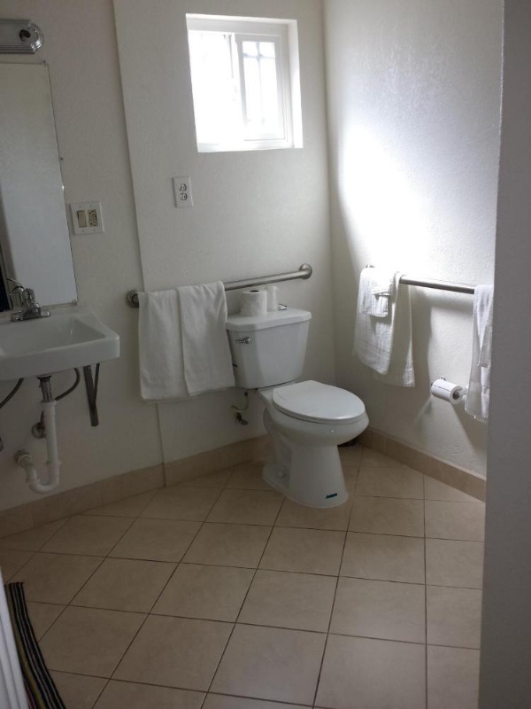 New Kansan Motel image 21